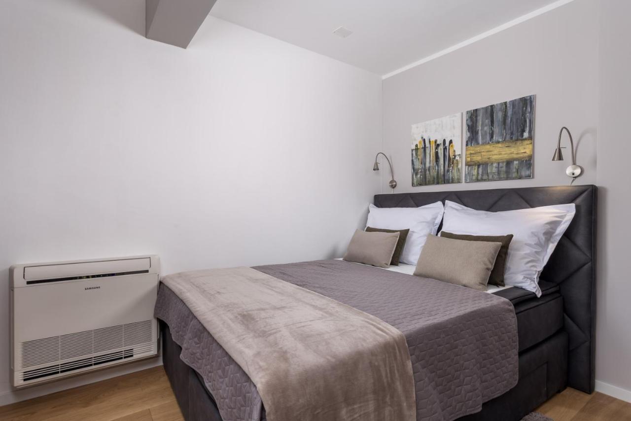 Luxury City Center Apartment -50M To The Sea أوباتيا المظهر الخارجي الصورة