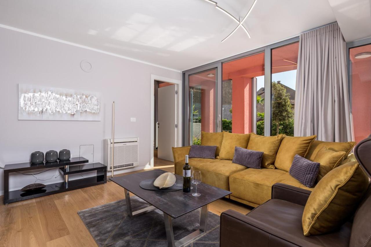 Luxury City Center Apartment -50M To The Sea أوباتيا المظهر الخارجي الصورة