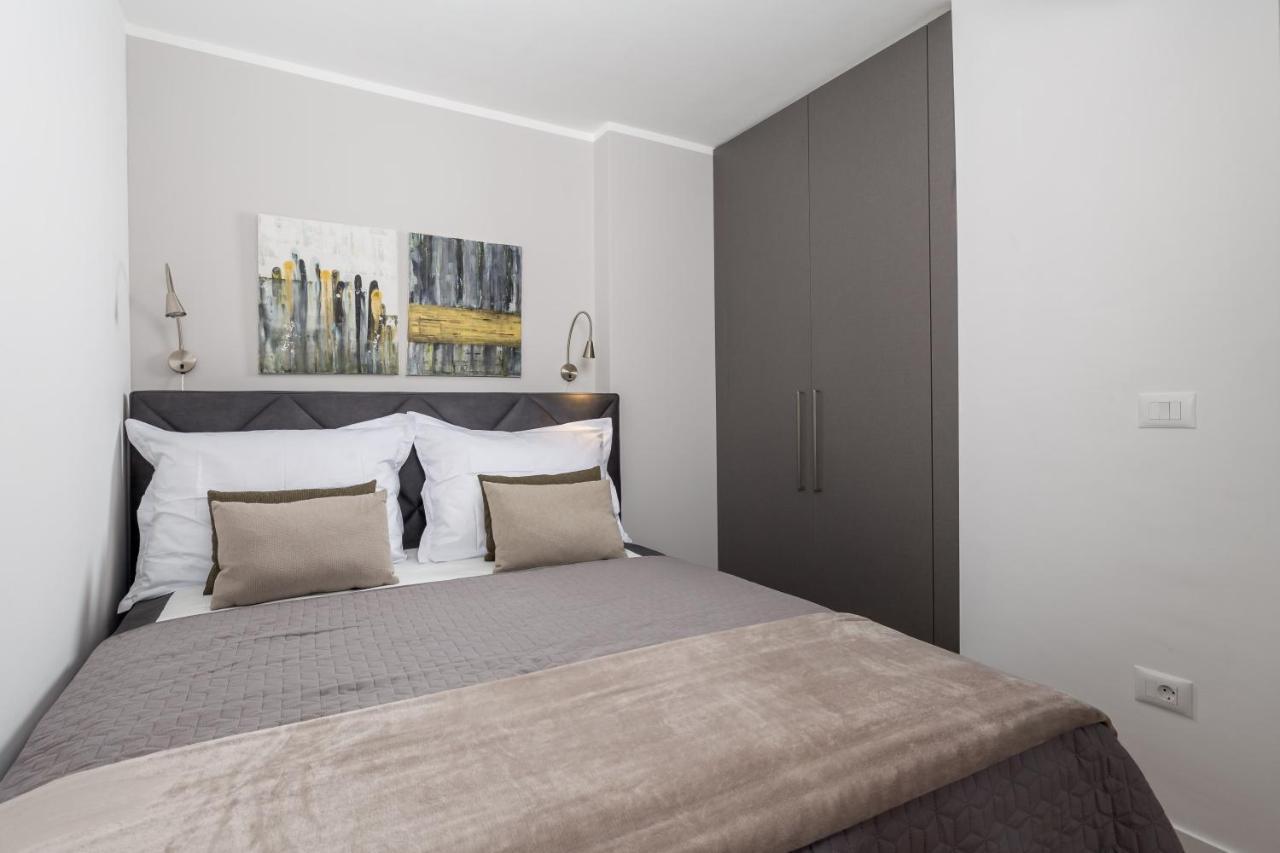 Luxury City Center Apartment -50M To The Sea أوباتيا المظهر الخارجي الصورة