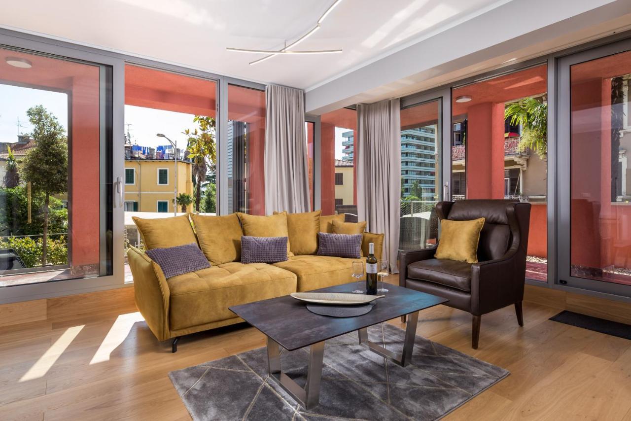 Luxury City Center Apartment -50M To The Sea أوباتيا المظهر الخارجي الصورة