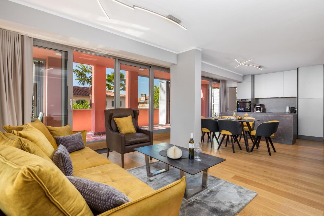 Luxury City Center Apartment -50M To The Sea أوباتيا المظهر الخارجي الصورة